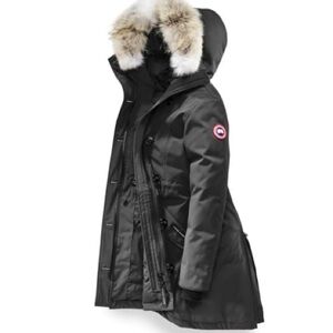 Canada Goose Women Rossclair Parka Black Size Small Coyote Fur Hood